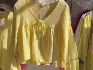 🌸 RU Women’s Boho Chic Cotton Smocked Top – Airy, Elegant & Vibrant! 🌸