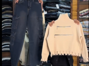 ✨ Urban Utility Duo: Blue Cargo Denim Pants & Brown Zip-Detail Knit Top ✨