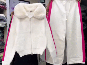 🤍💖 Luxe Fur-Collar Co-Ord Set – Cozy Glam with Sporty Edge 💖🤍