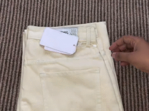 🤍 Classic Comfort Loose Fit Beige Denim Jeans for Men – Everyday Style, Effortless Fit 🤍