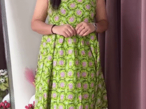 ✨ Fresh Bloom Elegance: Vibrant Green Ethnic Set for Effortless Style ✨