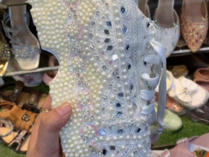 Bridal Chic Redefined: Handcrafted Wedding Sneakers for the Modern Bride 👰✨👟