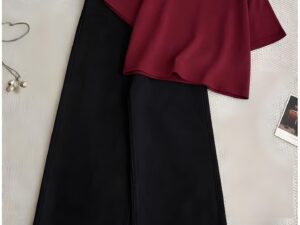 Effortlessly Chic: Maroon Drop-Shoulder Tee with Black Wide-Leg Denim 👕🖤✨