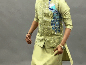 Regal Festive Elegance: Designer Kurta Set with Peacock Embroidered Nehru Jacket 🦚✨